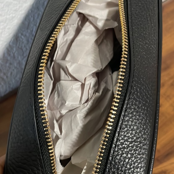 Michael Kors Jet Set Charm Large Leather Zip Travel Pouch - Picture 6 of 9